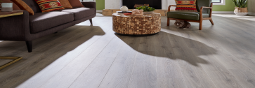 Luxury Vinyl vs Laminate Flooring Buying Guide