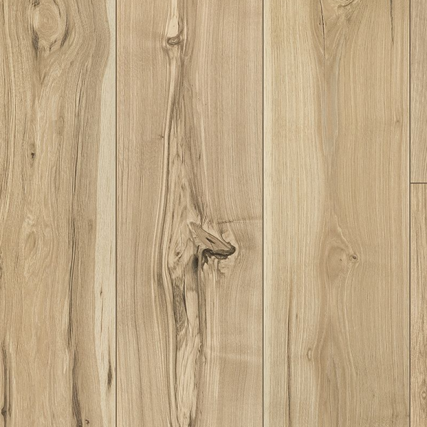 Mohawk RevWood Signature PREMIER Morena Bluffs Fresh Spring Pecan MOHAWK LAMINATE